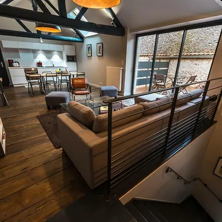 בית נופש De La Fee