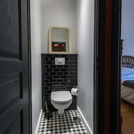 De La Fee * ביון