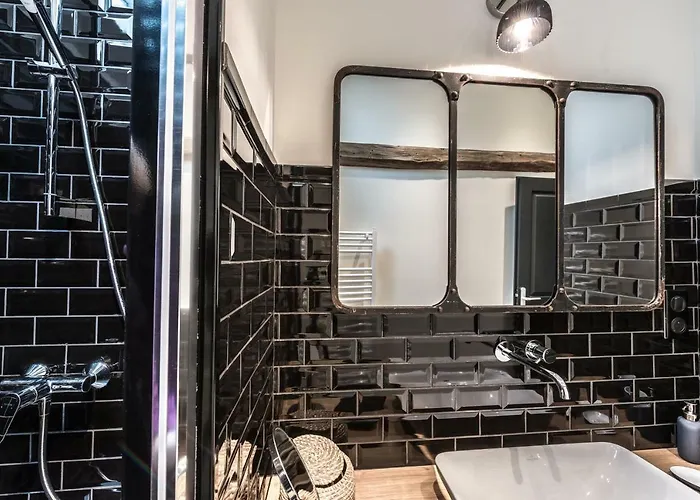 De La Fee * Beaune (Cote d'Or)