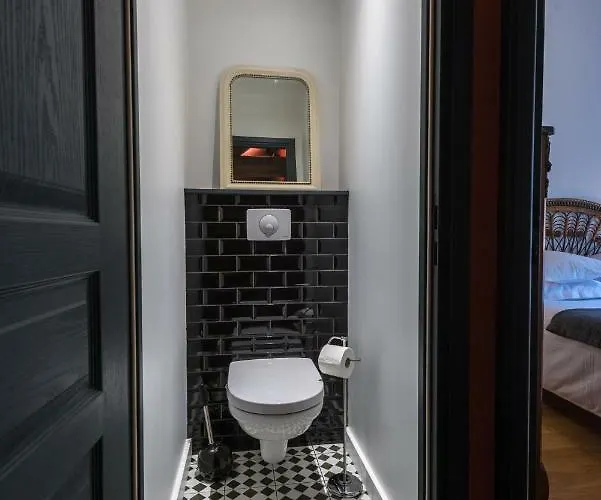 De La Fee * Beaune (Cote d'Or)